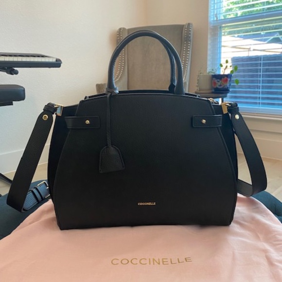 NWT Coccinelle Kliche Medium Handbag - Black - Picture 1 of 4